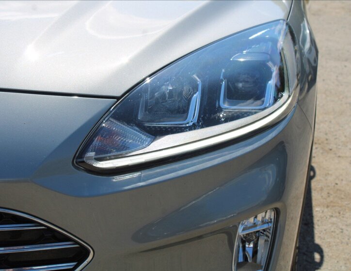 Ford Kuga SUV / Terénní 1,5 l 110 kw