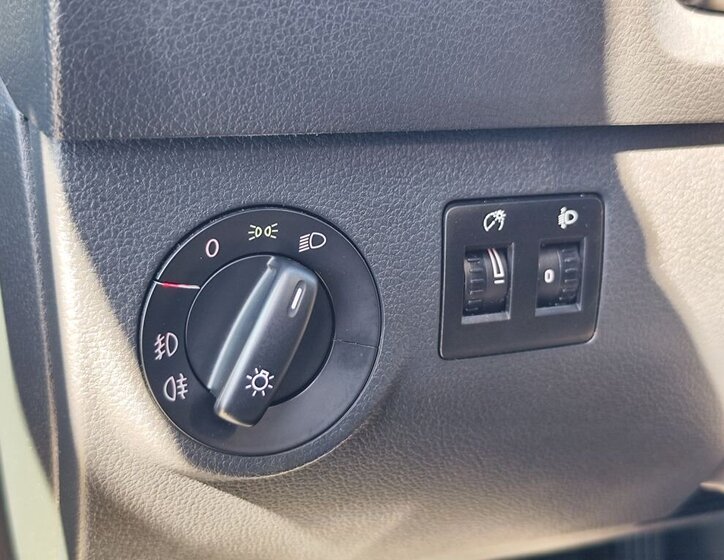 Volkswagen Caddy Pick-up 2,0 l 75 kw