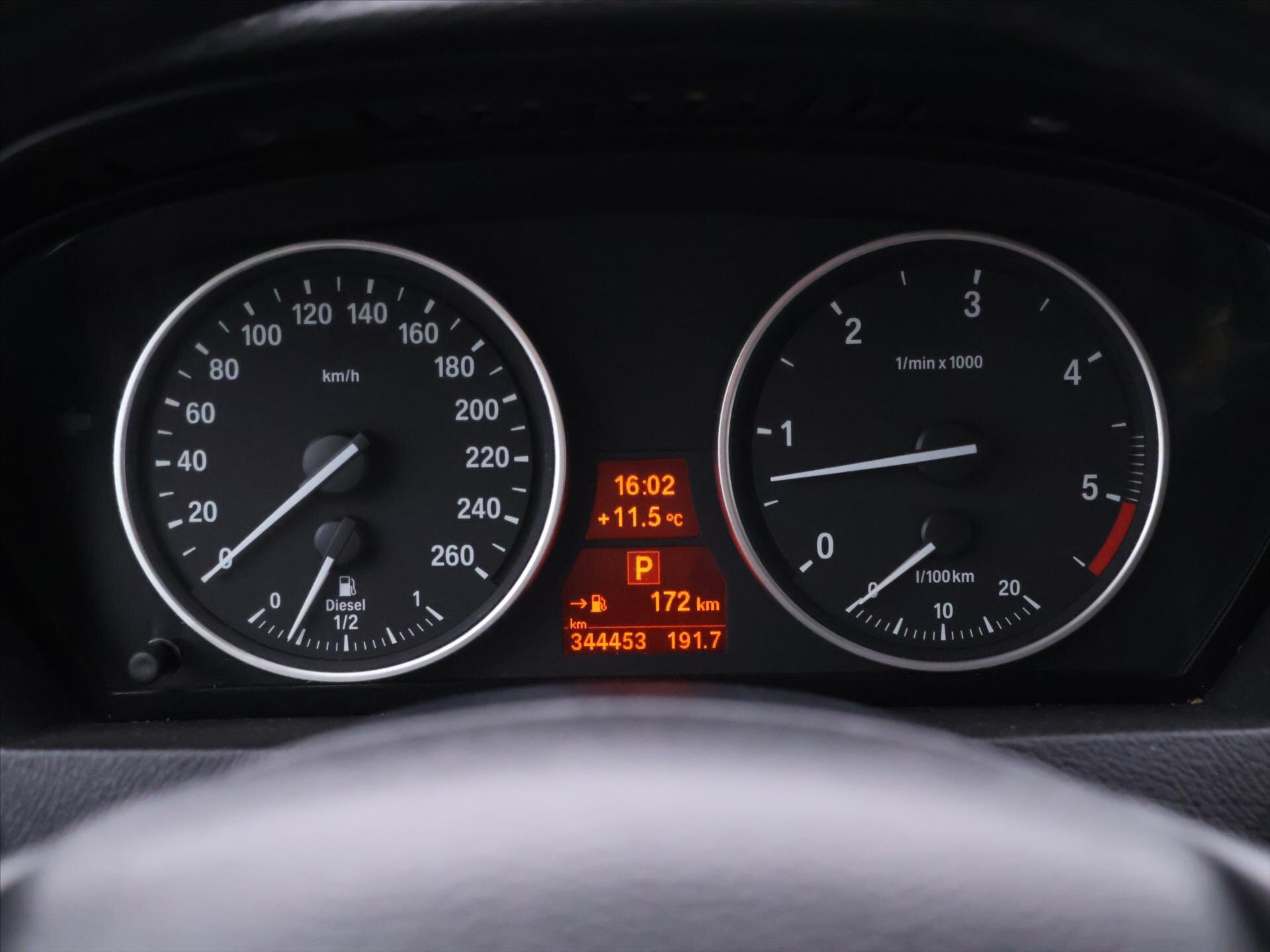 BMW X5 SUV 3,0 l 173 kw