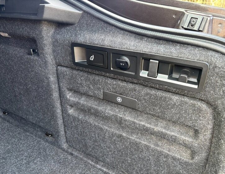 Škoda Superb Sedan / Limuzína 0,0 145 kw