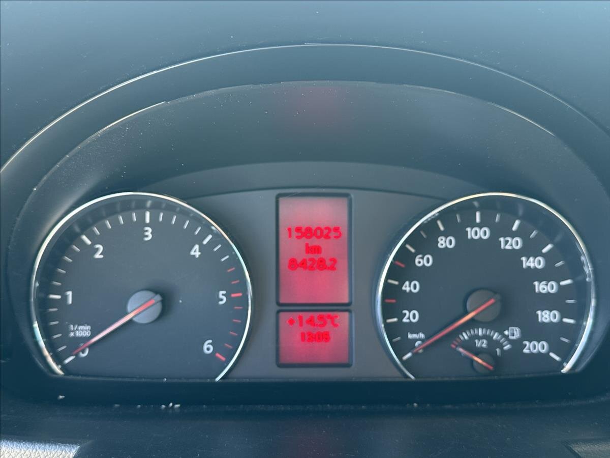 Volkswagen Crafter Skříň 2,0 l 120 kw