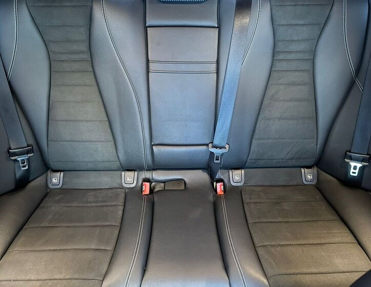 Mercedes-Benz Třídy E Sedan / Limuzína 2,0 l 143 kw