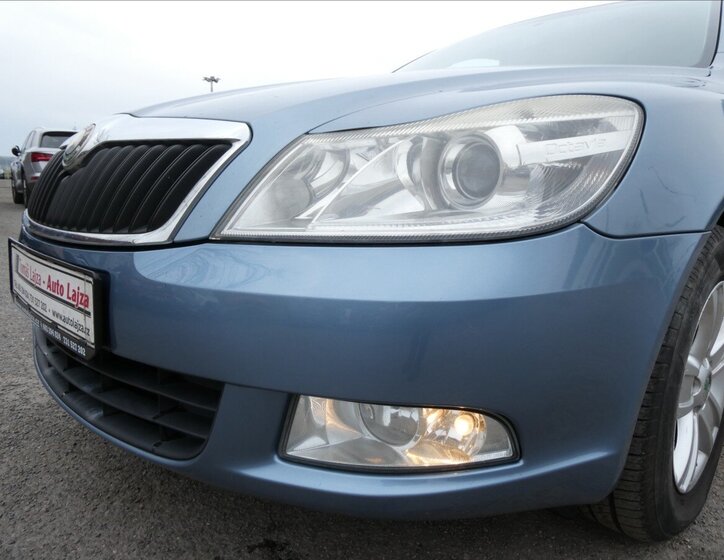 Škoda Octavia Sedan / Limuzína 1,6 l 75 kw
