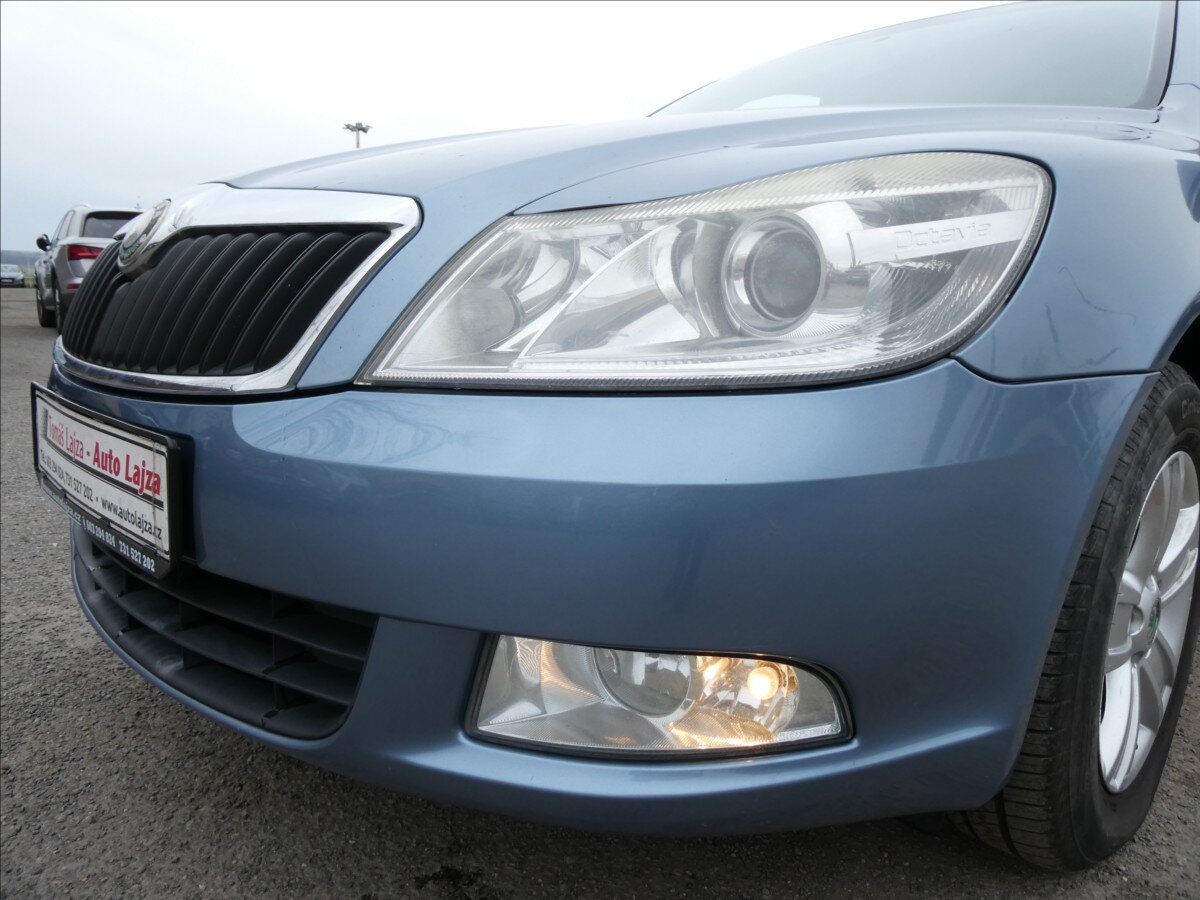 Škoda Octavia Sedan / Limuzína 1,6 l 75 kw
