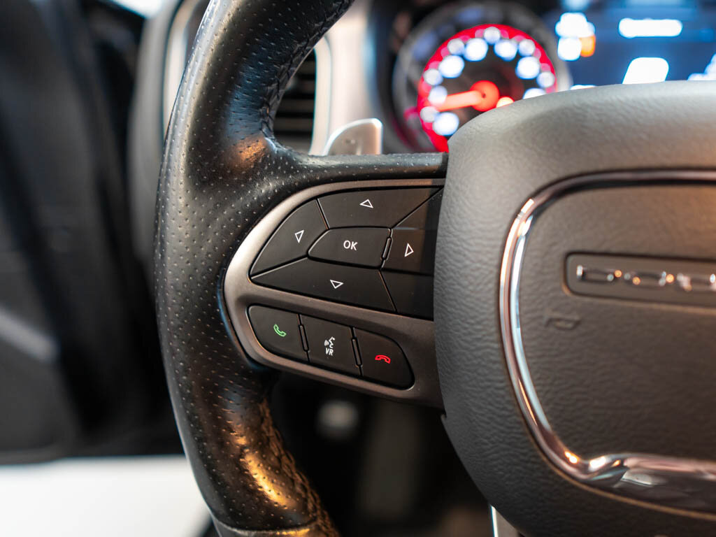 Dodge Charger Sedan / Limuzína 6,4 l 361 kw