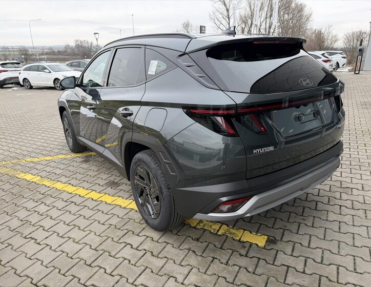 Hyundai Tucson SUV 1,6 l 110 kw