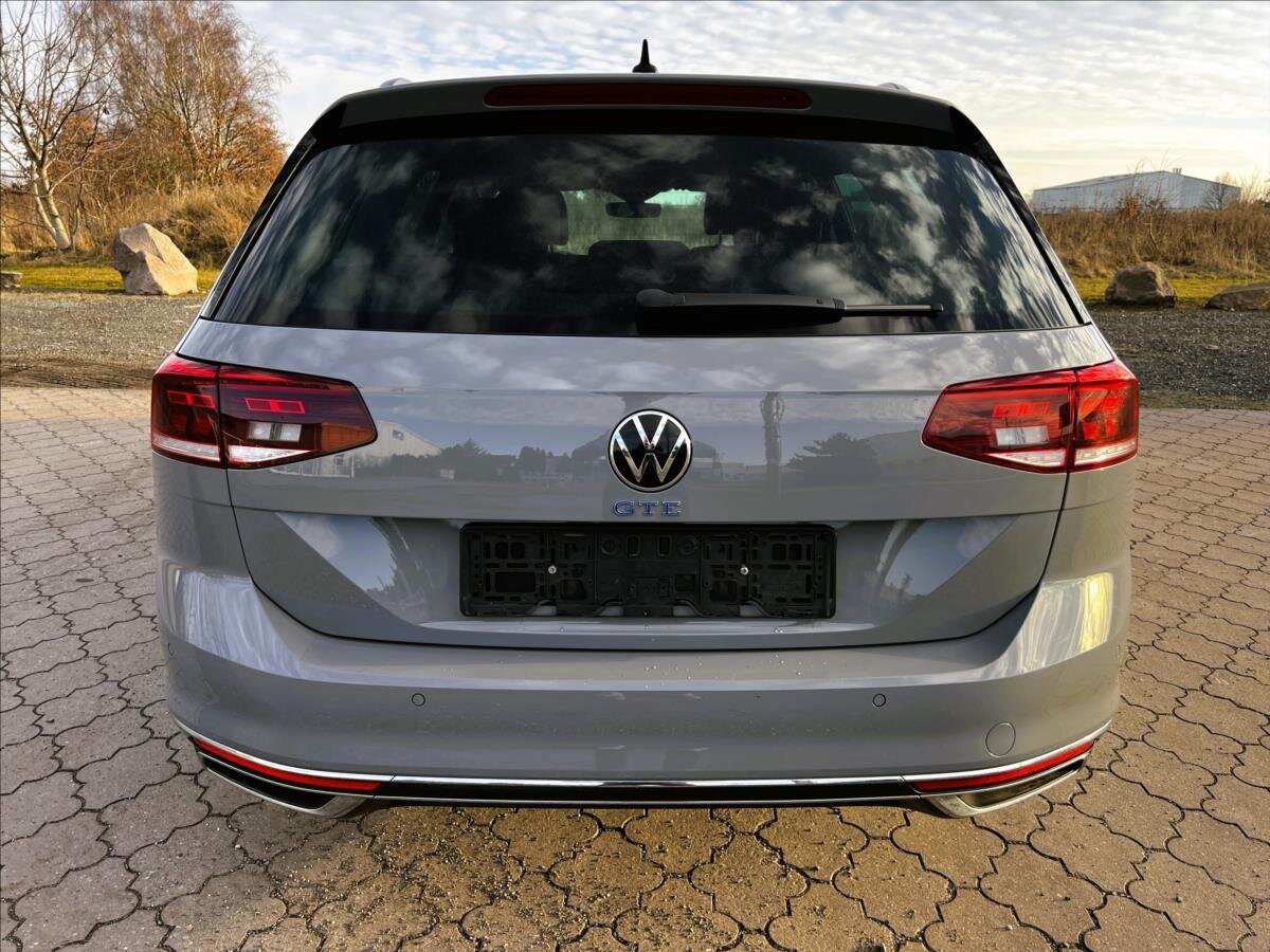 Volkswagen Passat Kombi 1,4 l 160 kw