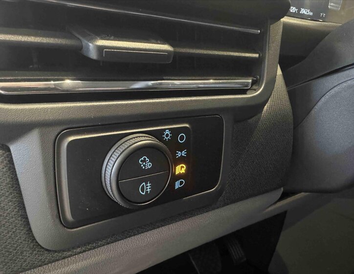 Ford Tourneo Kombi 2,0 l 125 kw