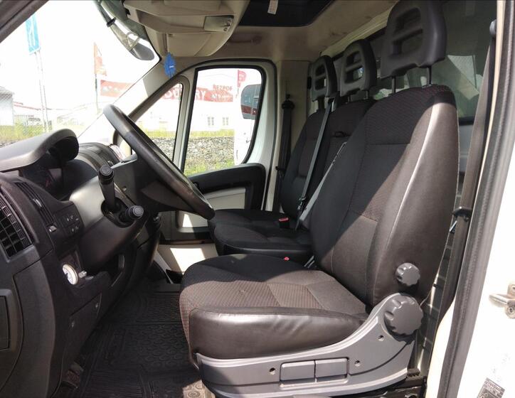Peugeot Boxer 11