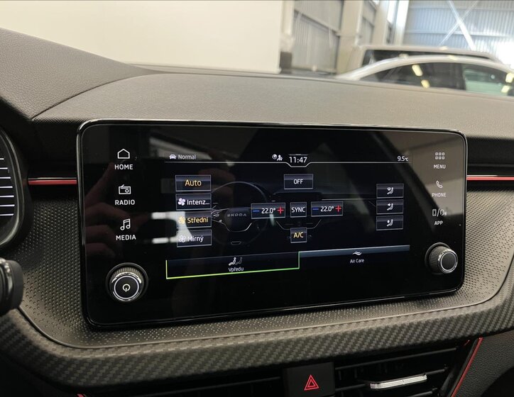 Škoda Kamiq SUV 1,5 l 110 kw