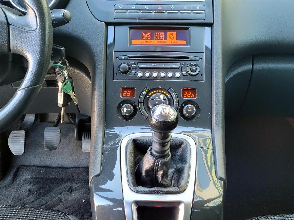 Peugeot 5008 MPV 1,6 l 115 kw