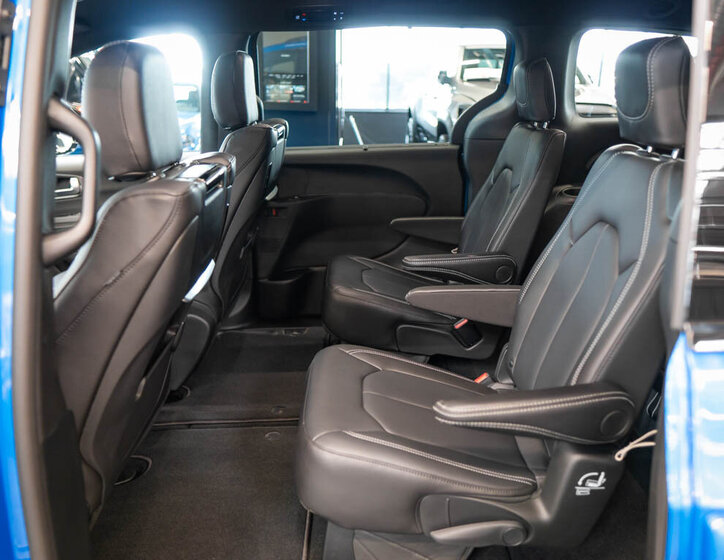 Chrysler Pacifica MPV 3,6 l 221 kw