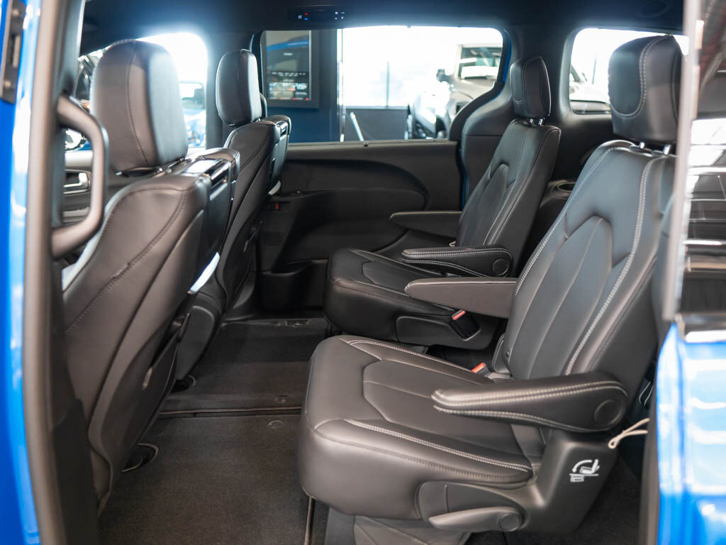 Chrysler Pacifica MPV 3,6 l 221 kw