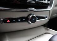 Volvo XC60 30