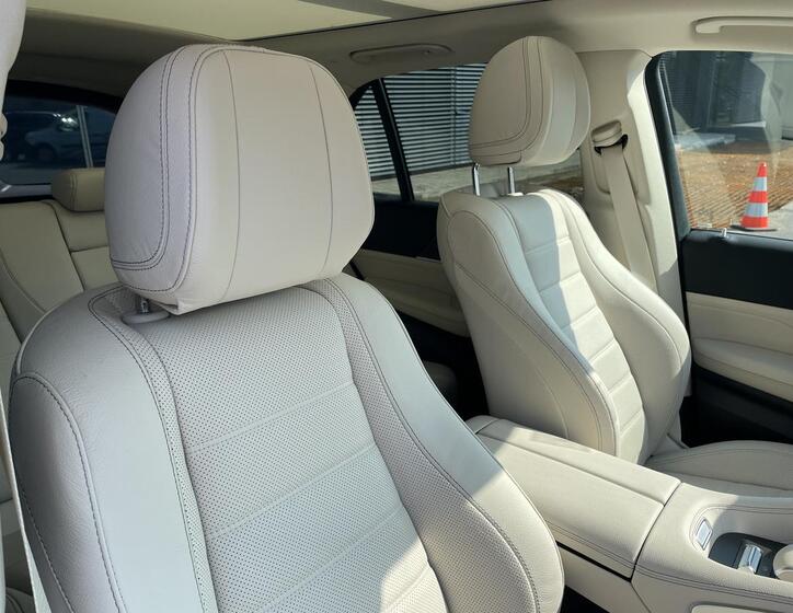 Mercedes-Benz GLE 18