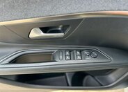 Peugeot 3008 SUV / Terénní 1,5 l 96 kw
