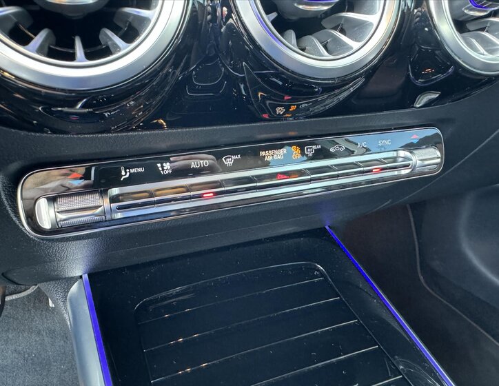 Mercedes-Benz GLA SUV / Terénní 2,0 l 165 kw