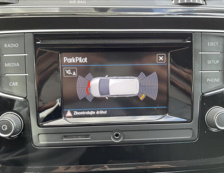 Volkswagen Touran 19