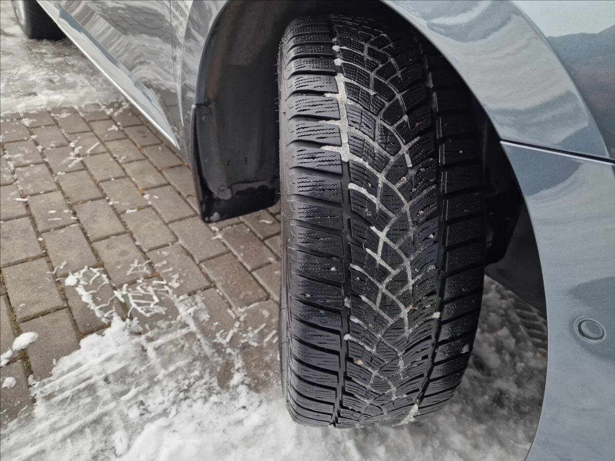 Škoda Superb Kombi 2,0 l 140 kw