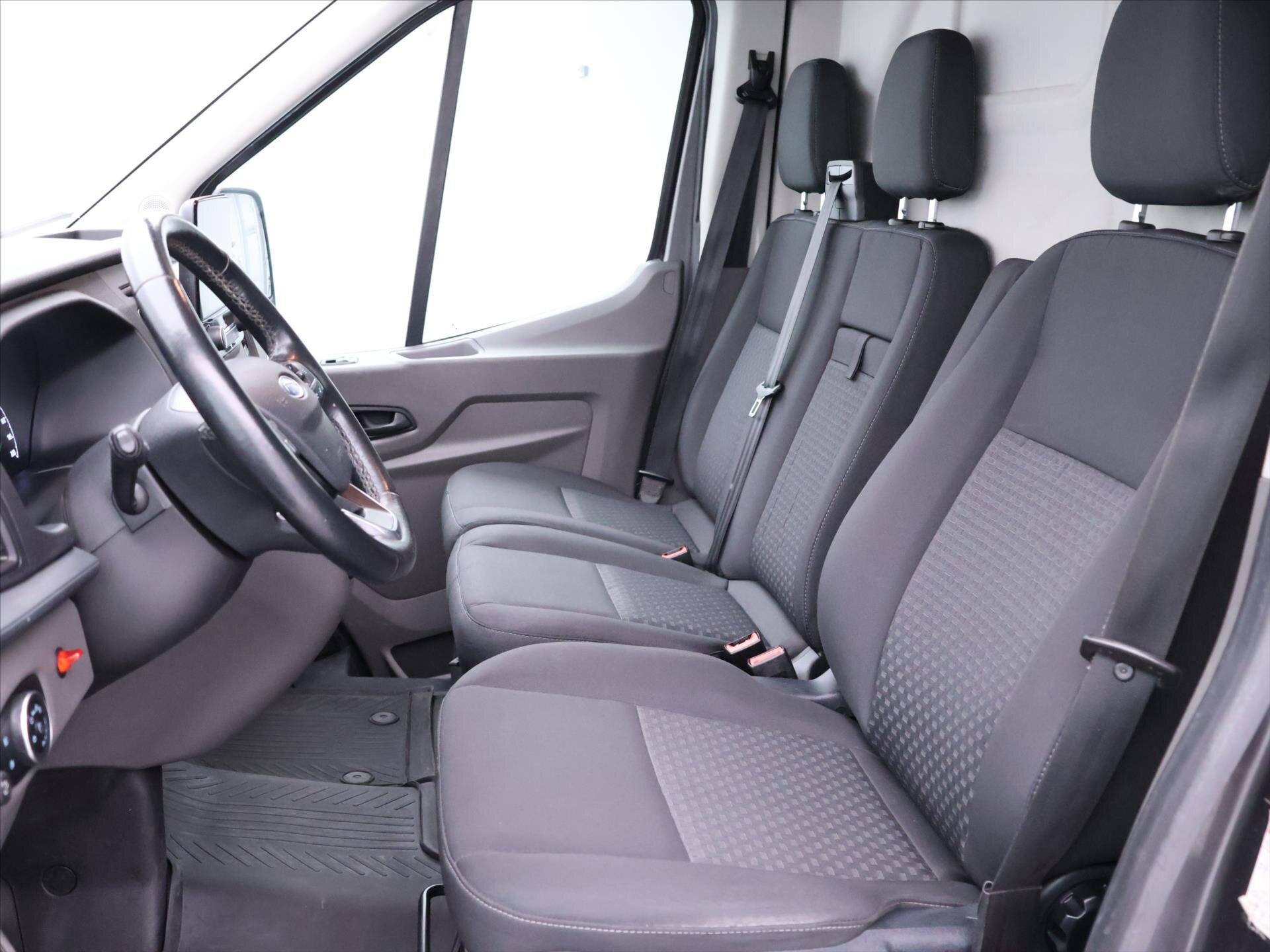 Ford Transit Ostatní 2,0 l 96 kw