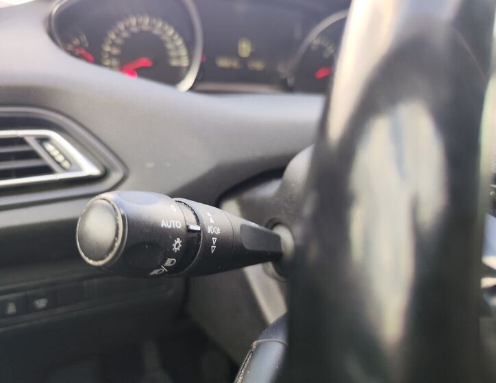 Peugeot 308 Kombi 1,6 l 88 kw