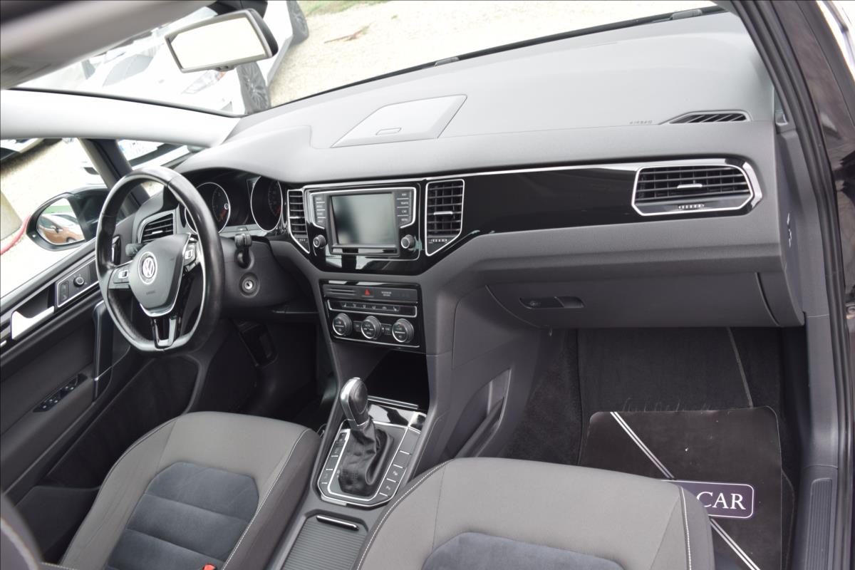 Volkswagen Golf Sportsvan