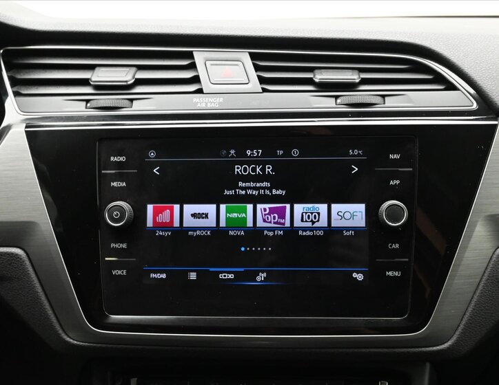 Volkswagen Touran 20