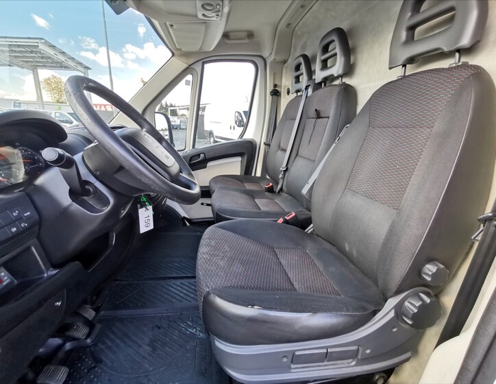 Peugeot Boxer 5