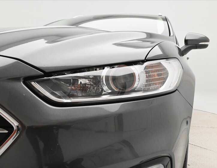 Ford Mondeo Kombi 2,0 l 110 kw