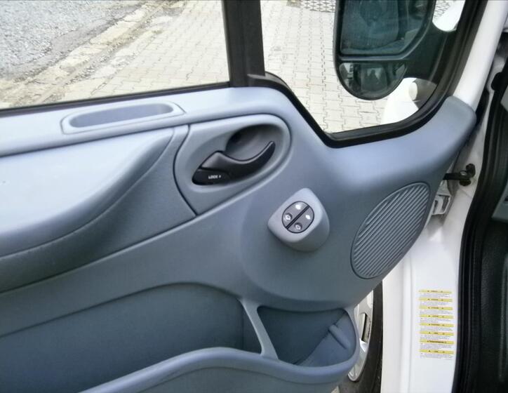 Ford Transit 13