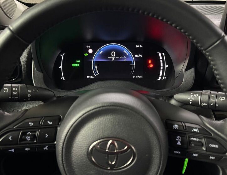 Toyota Yaris Cross Hatchback 1,5 l 0