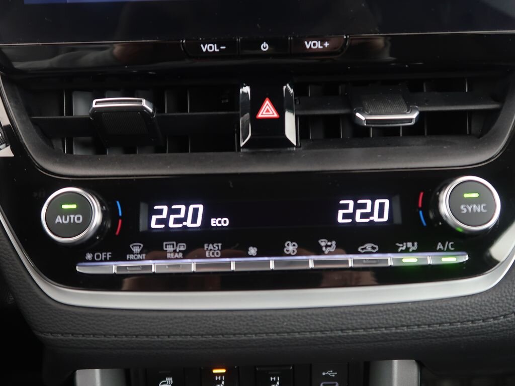 Toyota Corolla Cross Hatchback 2,0 l 112 kw