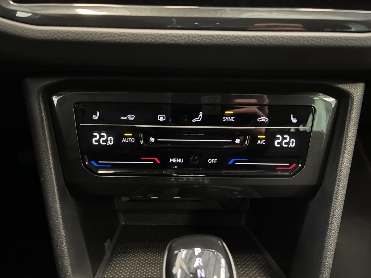 Volkswagen Tiguan SUV / Terénní 1,5 l 110 kw