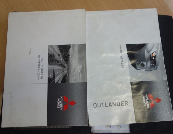 Mitsubishi Outlander 29