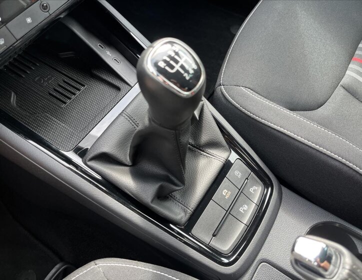 Škoda Scala Hatchback 1,5 l 110 kw