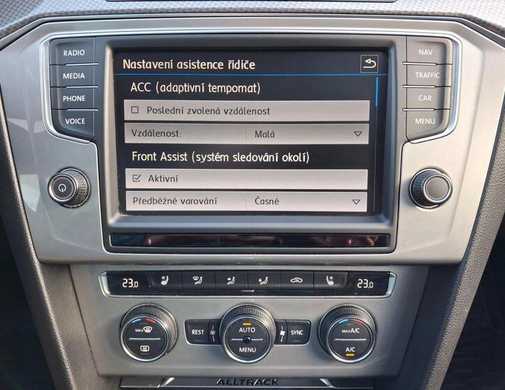 Volkswagen Passat 28