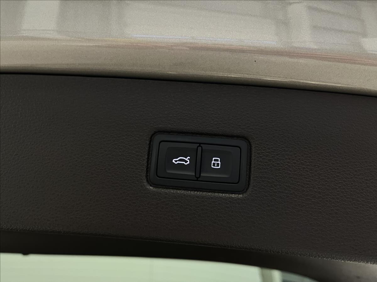 Audi Q7 SUV 3,0 l 200 kw