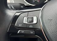 Volkswagen Passat 25