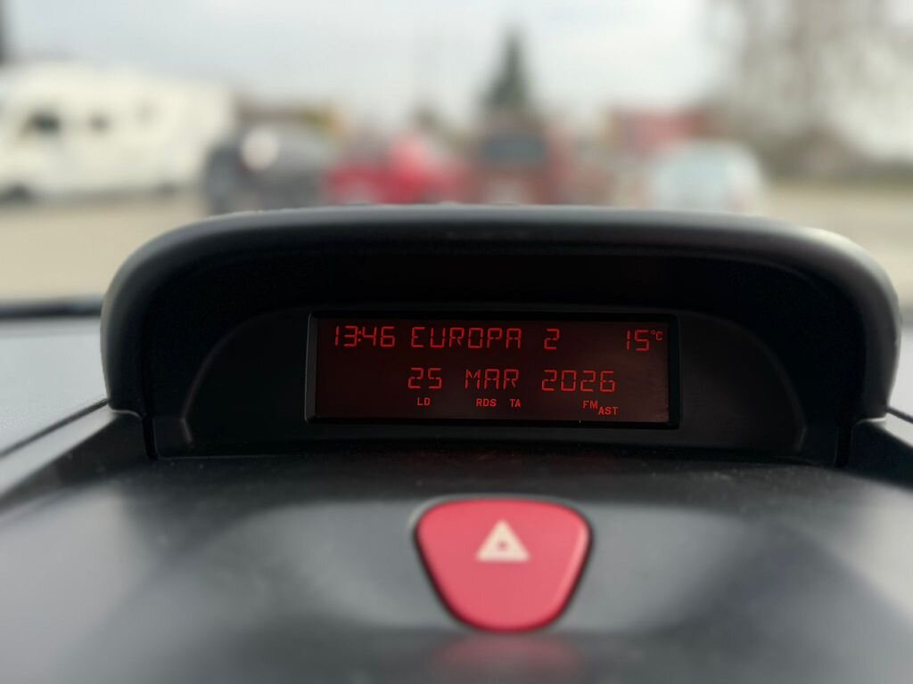 Peugeot Expert MPV 2,0 l 88 kw