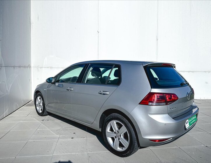 Volkswagen Golf Hatchback 1,4 l 81 kw