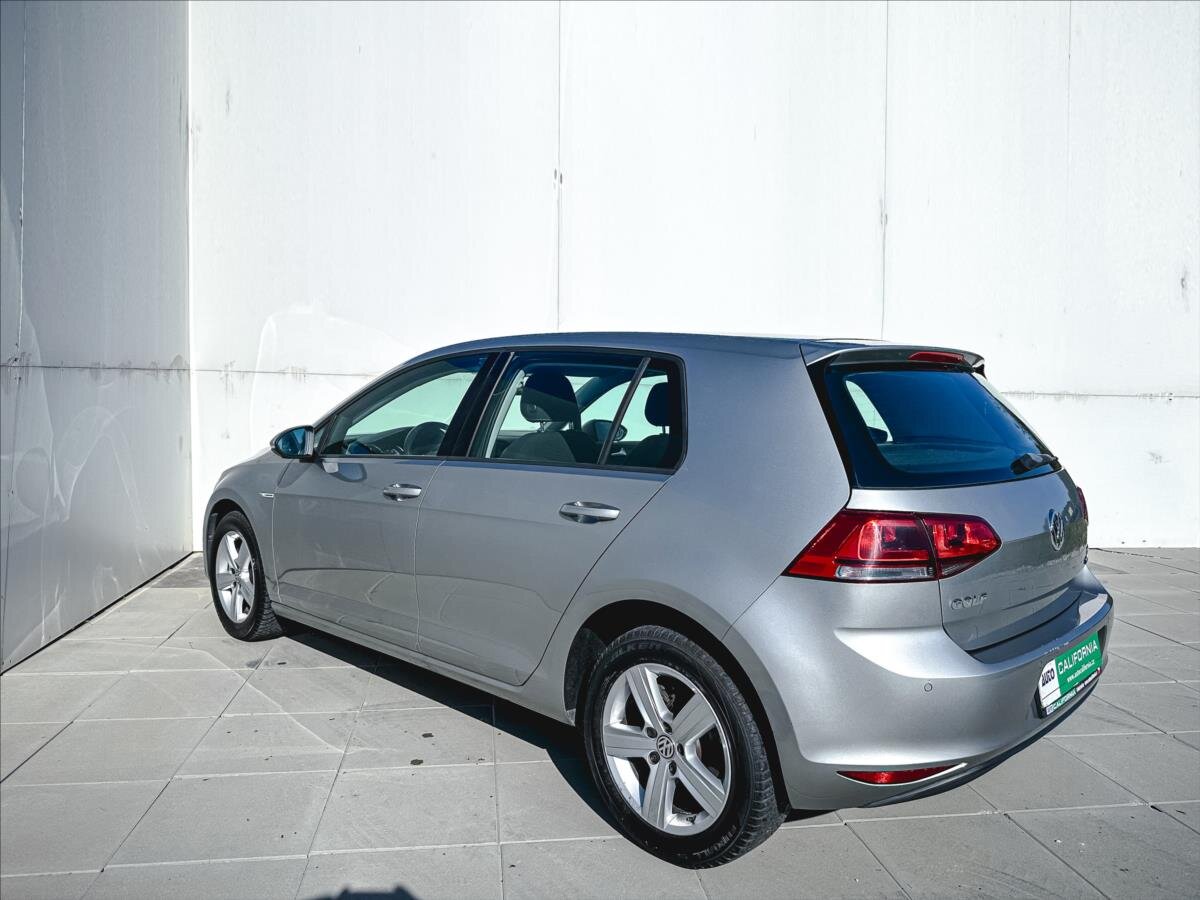 Volkswagen Golf Hatchback 1,4 l 81 kw
