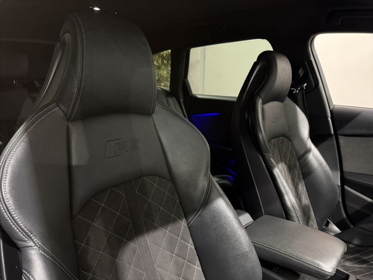 Audi RS 4 Kombi 2,9 l 331 kw