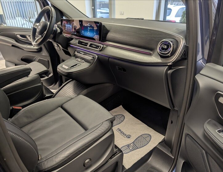Mercedes-Benz Třídy V VAN-Minibus 2,0 l 174 kw