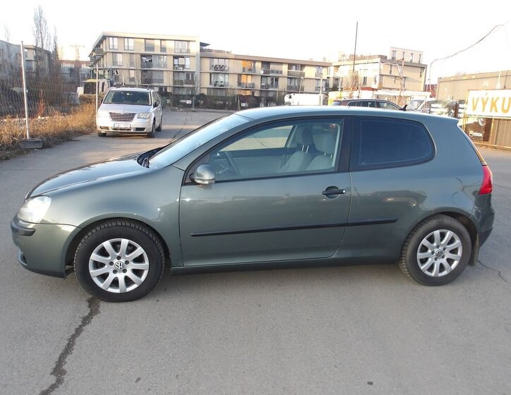 Volkswagen Golf Hatchback 1,6 l 85 kw