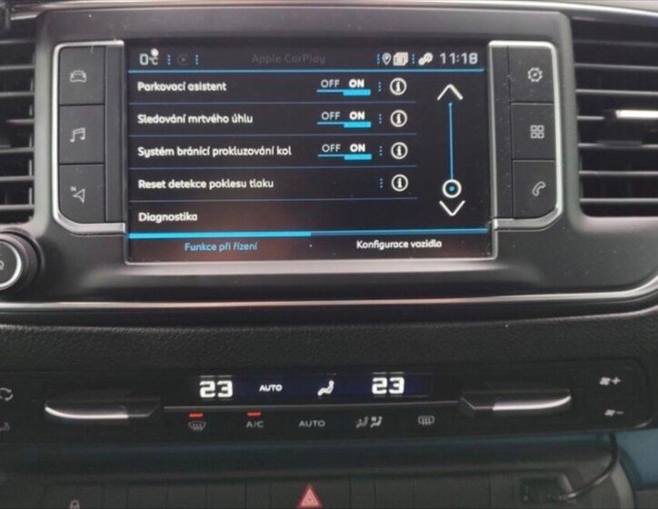 Peugeot Traveller MPV 0,0 110 kw