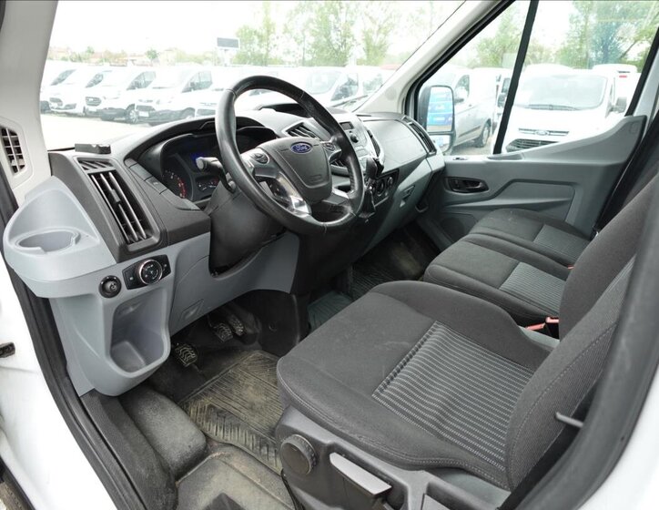 Ford Transit Ostatní 2,0 l 96 kw