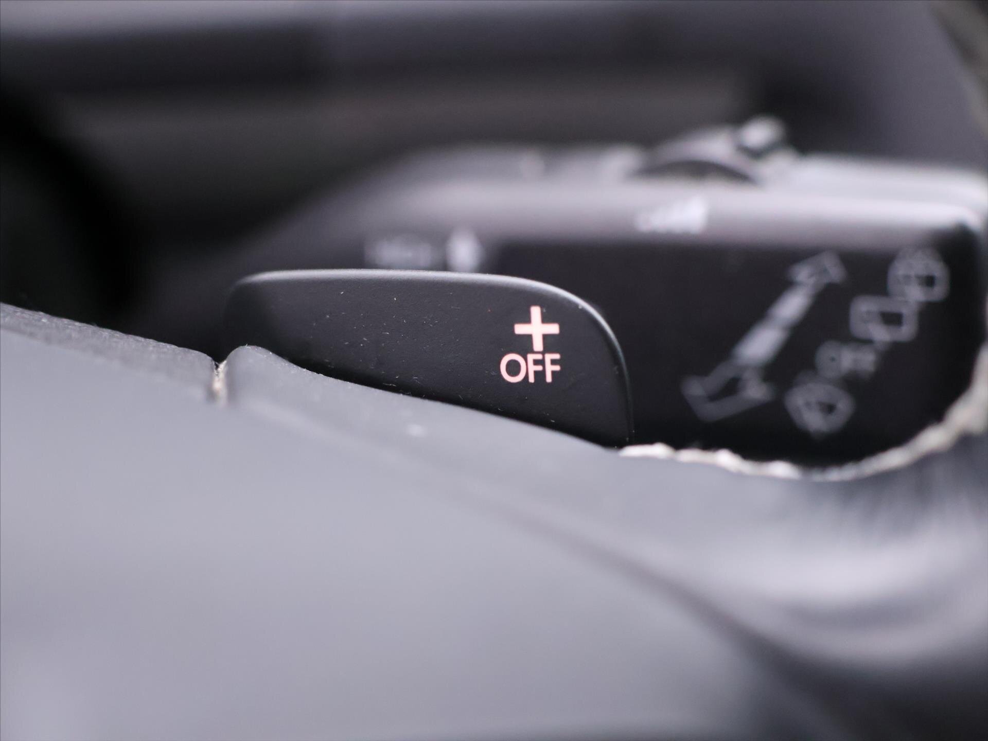 Volkswagen Touran MPV 1,4 l 103 kw