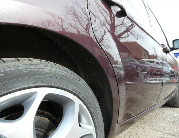 Ford S-MAX MPV 2,0 l 107 kw