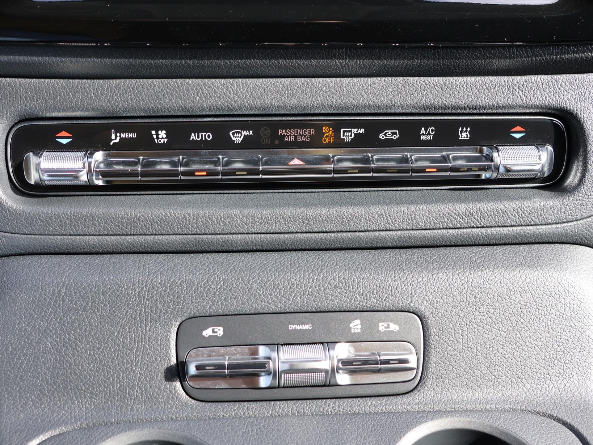 Mercedes-Benz Vito Kombi 2,0 l 174 kw