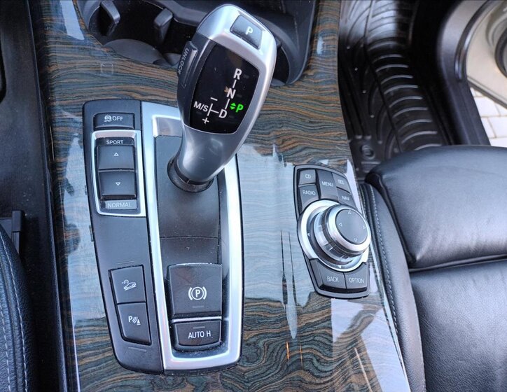 BMW X3 SUV / Terénní 2,0 l 135 kw